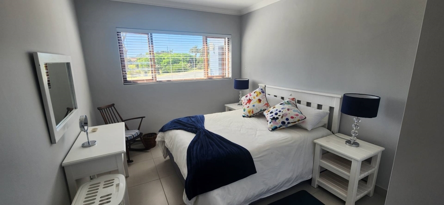 6 Bedroom Property for Sale in Fraaiuitsig Western Cape